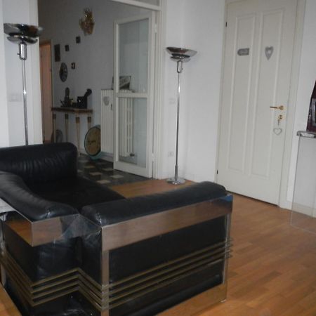 Guesthouse Viale Bergamo Exterior photo