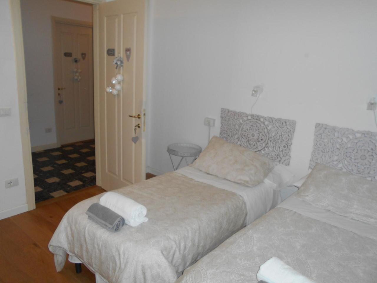 Guesthouse Viale Bergamo Exterior photo